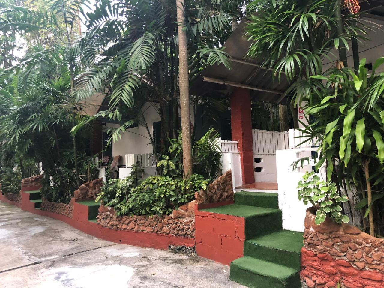 Pine Bungalow Krabi town Exterior foto